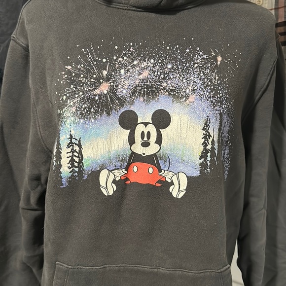 Disney X American Eagle Sweater - Picture 2 of 9